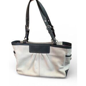 Coach K0960 F13759 Large East West Gallery Off White Leather Shoulder Bag Purse